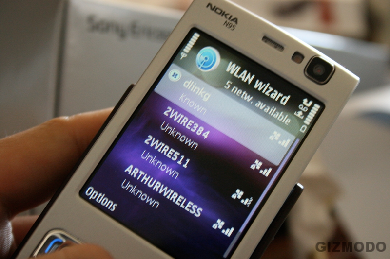 Illustration for article titled Gizmodo's Long-Ass Nokia N95 Review: Why it Rocks, Why it Sucks